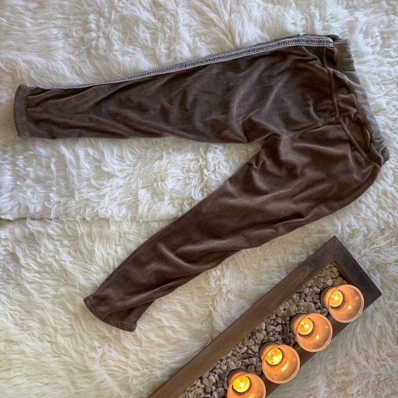 Chic joggers - Picture 4 of 4